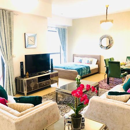Luxury Casa - Royal Sea View Apartment Jbr Beach 2Br ดูไบ ภายนอก รูปภาพ